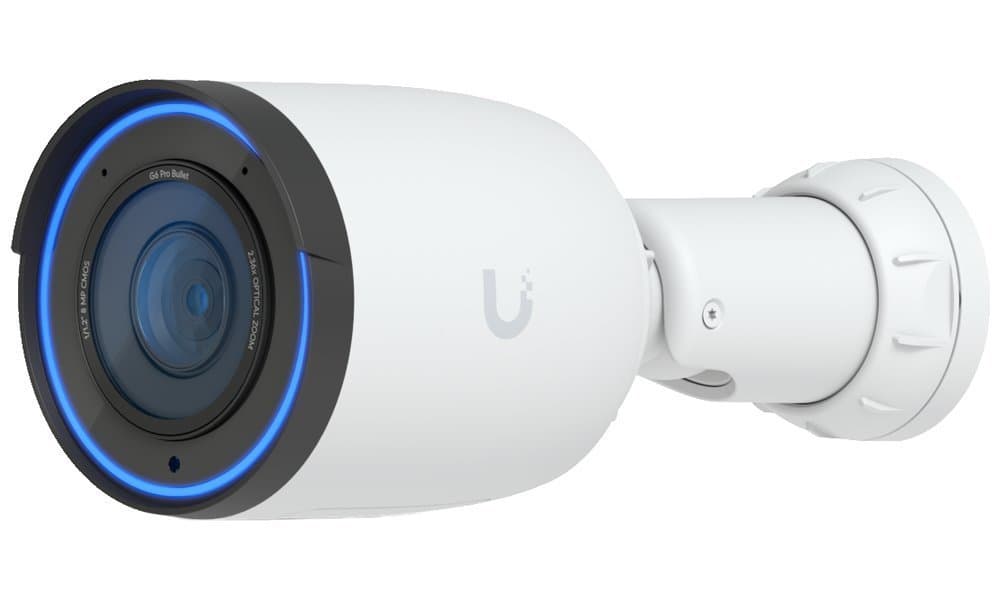 Ubiquiti Ubiquiti UniFi G6 Pro Bullet White All-weather 4K PoE+ Camera with Multi-TOPs AI Engine and 2.36x Optical Zoom UVC-G6-Pro-Bullet-W