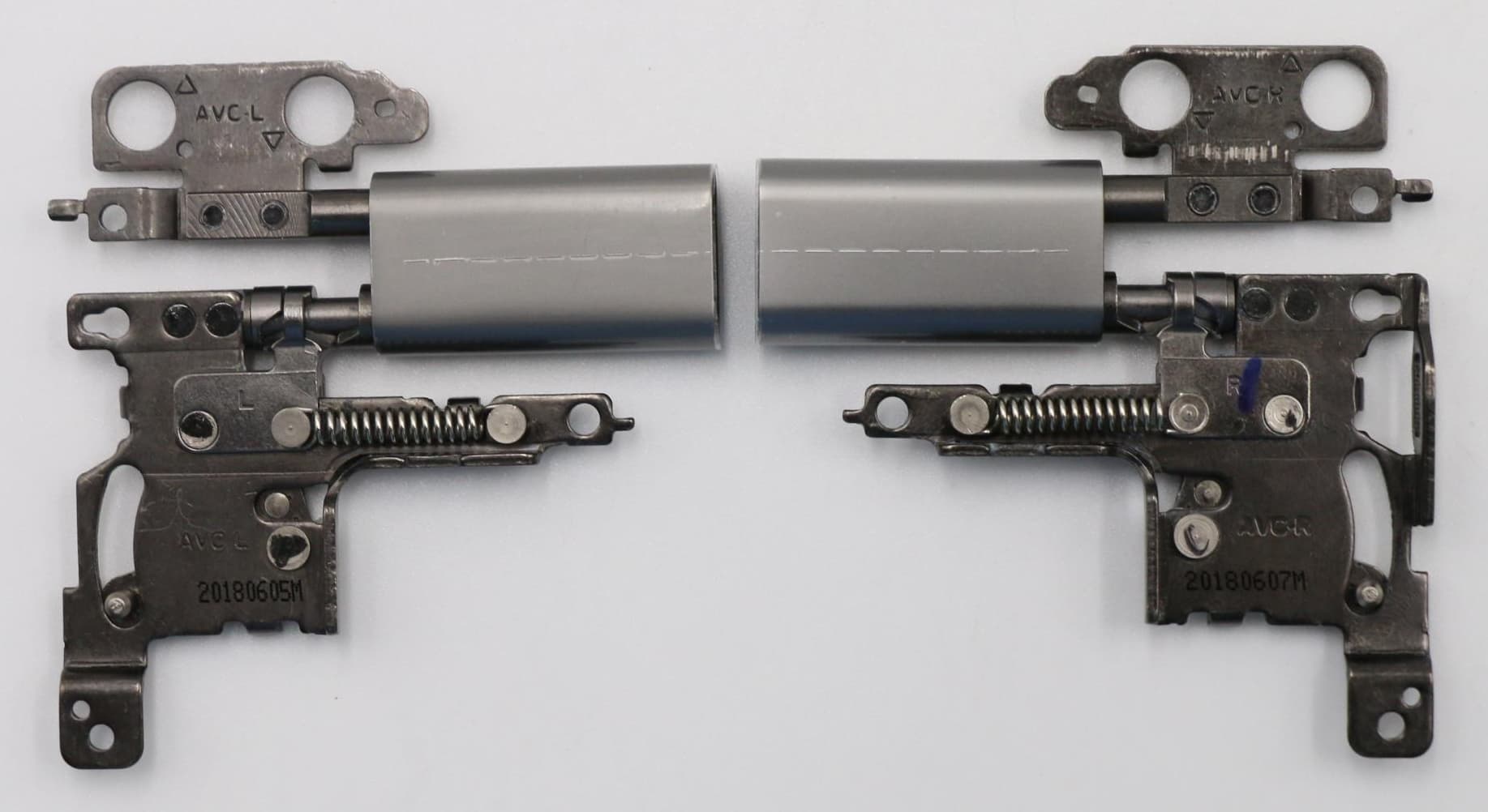 Lenovo Raven-2 FRU Hinge ASM (L&amp;R) for X1 Yoga 2nd, LCD model <AVC>