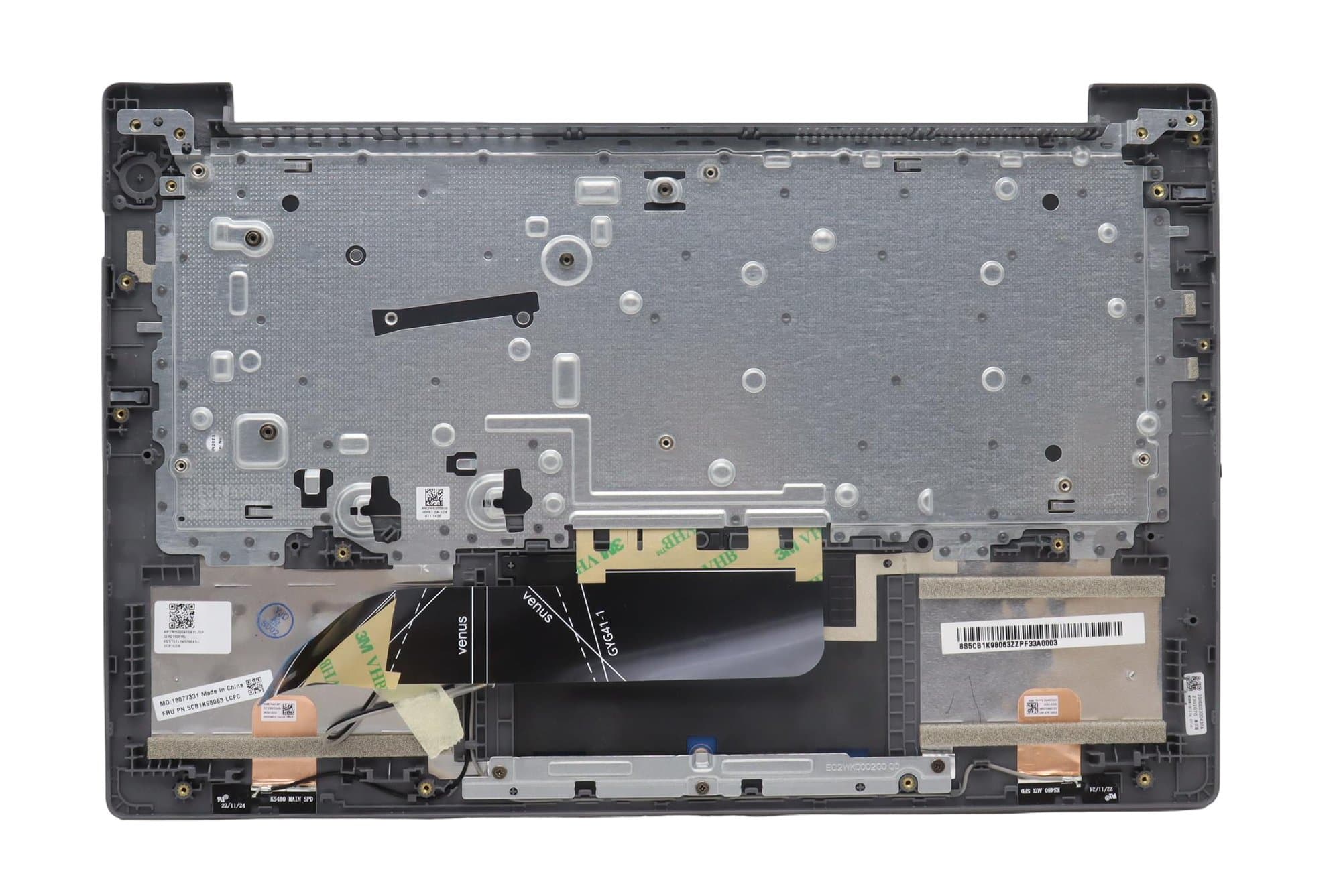 Lenovo COVER Upper Case ASM_ENG L82YT NFP AG